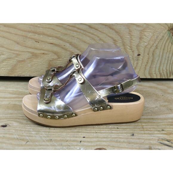 New Swedish Hasbeens Clogs 9.5 Metallic Gold 40 Rivet Wooden Platform Sandals - Picture 1 of 11